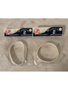 Lot Of 2 Vintage MLB New York Yankees Derek Jeter Daily News Silicone Bracelets